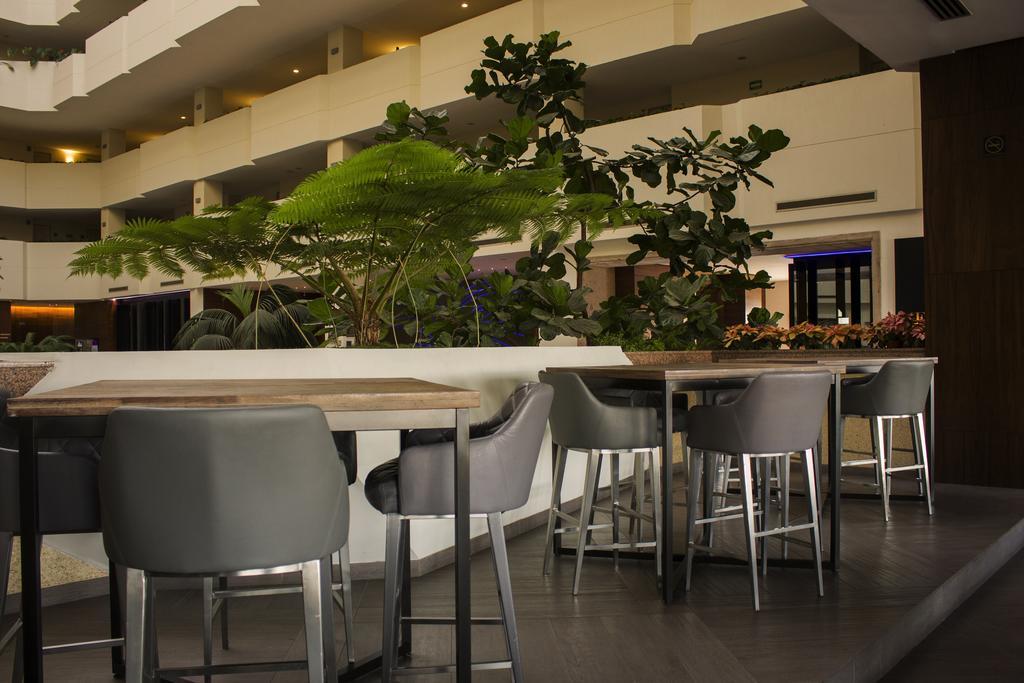Hs Hotsson Hotel Λεόν Εξωτερικό φωτογραφία